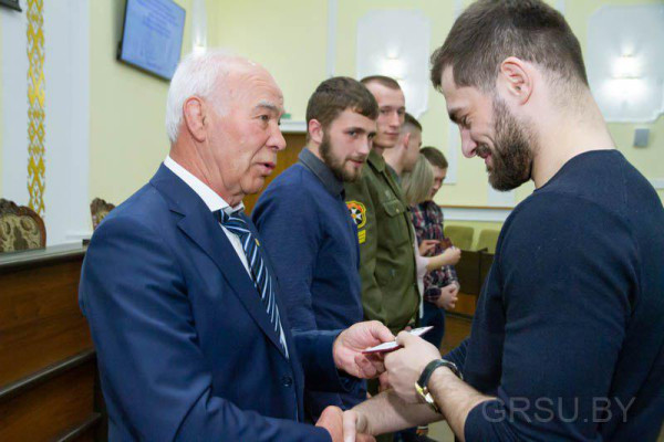 photo_2019-05-17_19-43-20