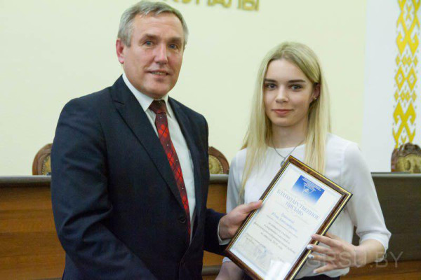 photo_2019-05-17_19-43-49