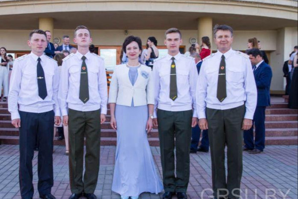 IMG_20190627_230707_208-960654e68921