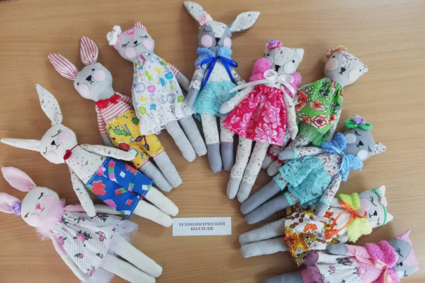 IMG-e94339fa0da423949bb41f215933409a-V