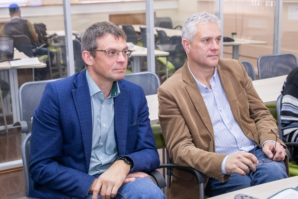 imgonline-com-ua-Resize-QkINRSviVFTq