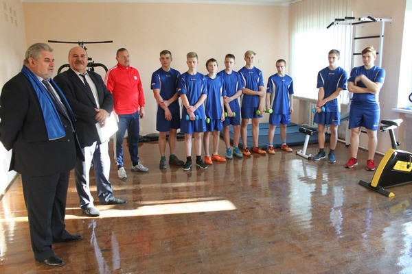 imgonline-com-ua-Resize-4PFcGbP2v08ik0hd