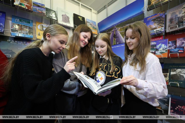 000022_169481E64B151F524325897E00325F70_589807