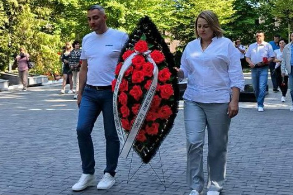 fngu16zbcbkqo2721ii8zfmpug2hk983