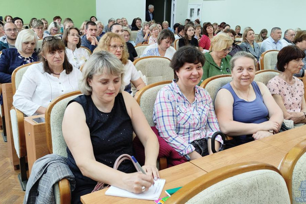 photo_5258015134494870378_y