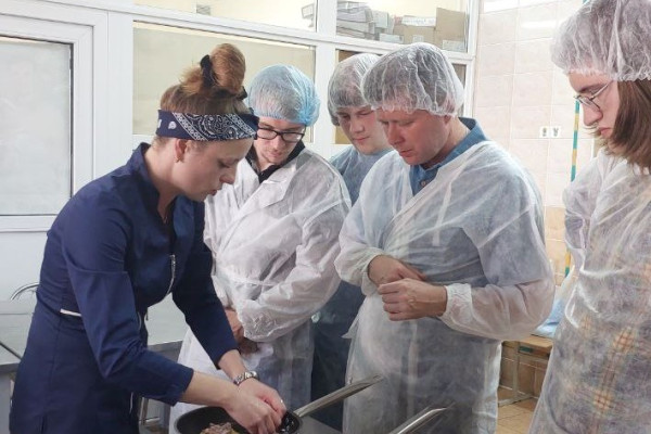 photo_5380030396550467224_y