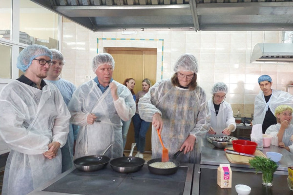 photo_5380030396550467226_y