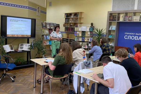 photo_5380030396550467237_y