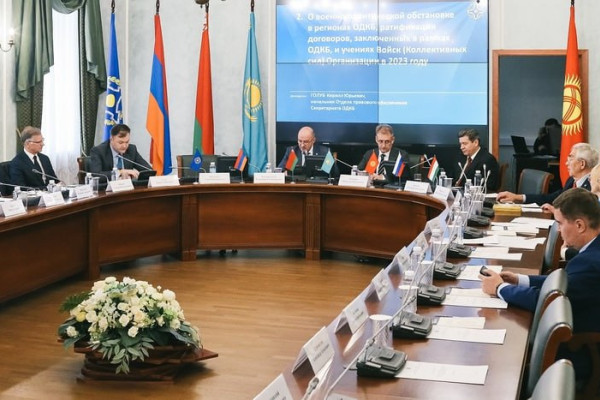 photo_5309827803182651127_x