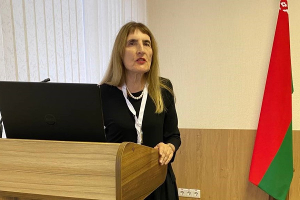 photo_5395860241549218413_y