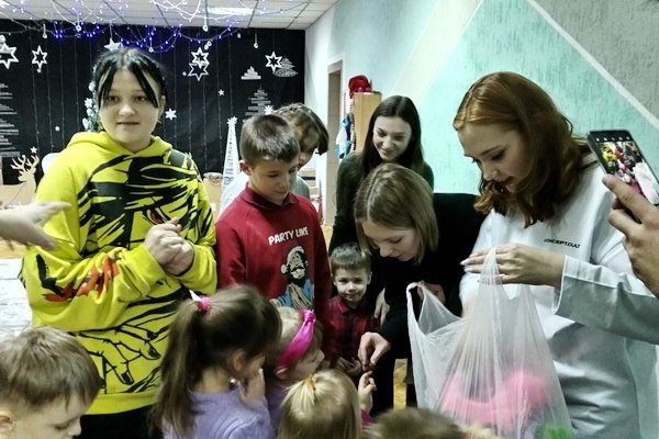 photo_5256086140128187189_x