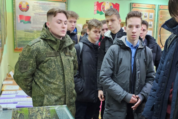 photo_5280878916153759826_y