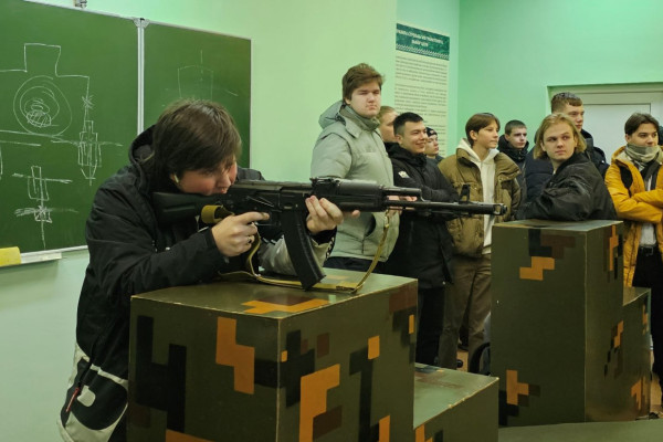 photo_5280878916153759828_y