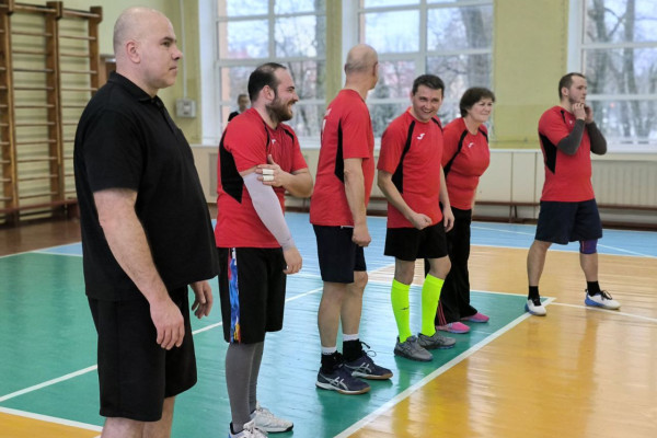 photo_5314357992952549044_y