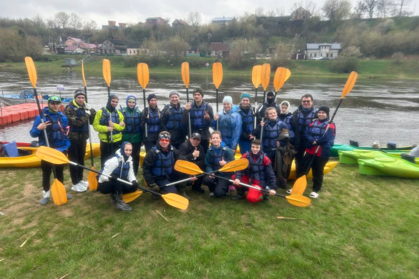 photo_5231145917875345619_y