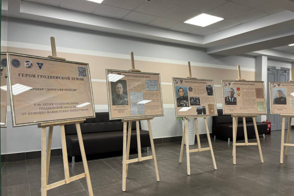 photo_5262730742297909230_y