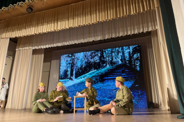 photo_5262985833290520509_y