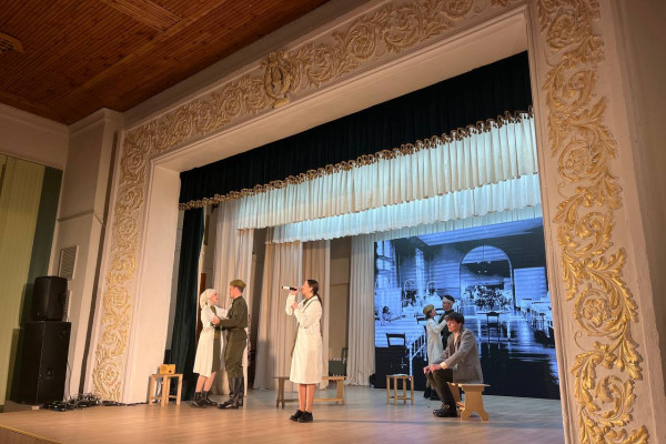 photo_5262985833290520512_y