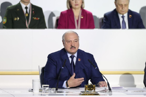 90bfd6f8-de10-4aff-b249-8feaf06f6b0d