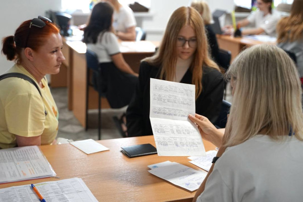 photo_5248972381500858824_y