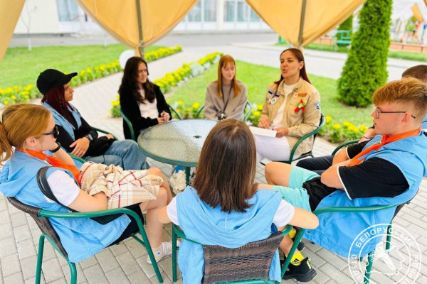 photo_5291756552191073936_y