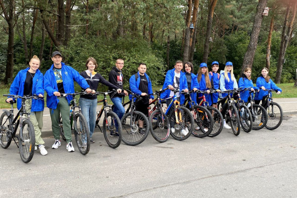 photo_5422609117480084465_y