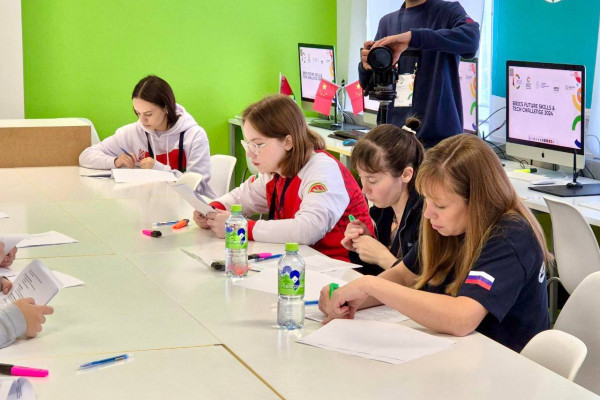 photo_5463208665940091260_y