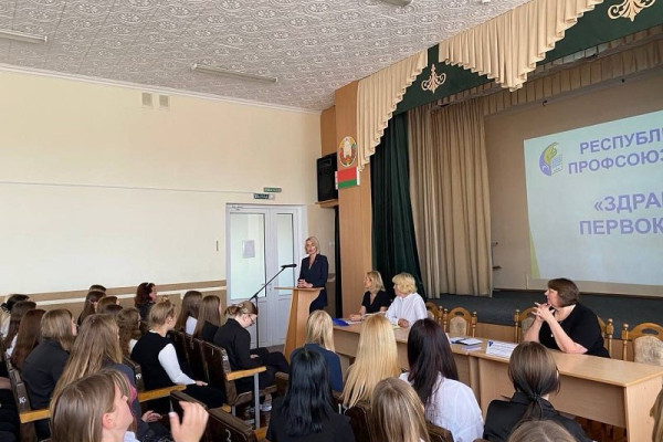 photo_5463317672210065481_x