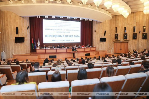 photo_5262702498592972679_x