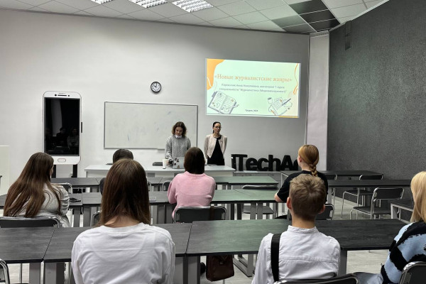 photo_5262697868618228583_y