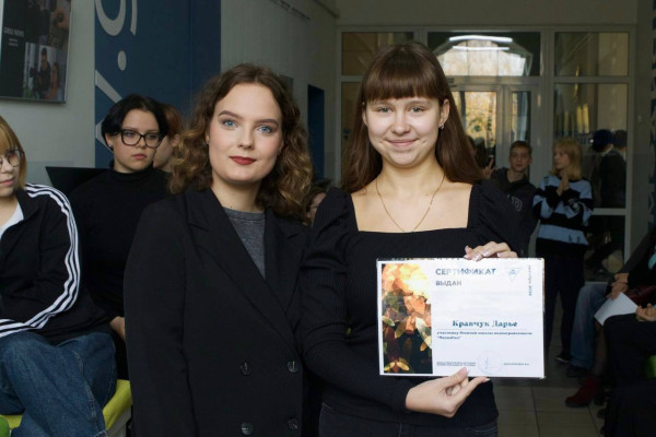 photo_5269406027713996184_y