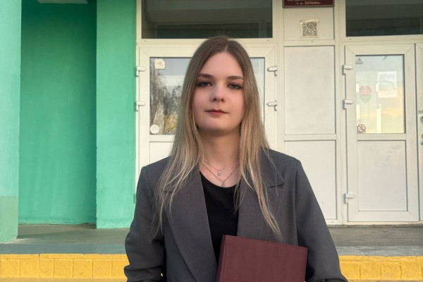 706c1a23thh91l9oyfv4t3n982rej59t