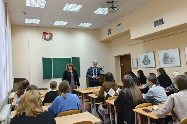 photo_5314413621368971344_y