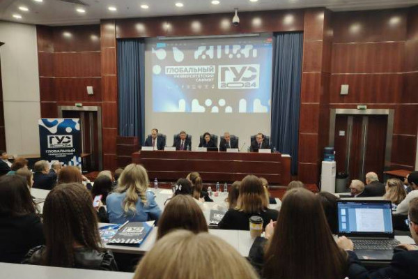 photo_5332639946449742506_x