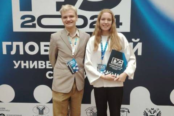 photo_5332639946449742507_x