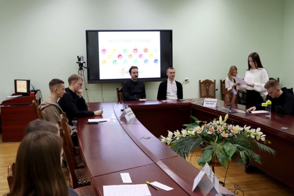 photo_5348265806271734663_y