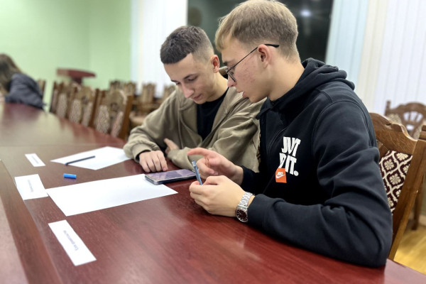 photo_5348265806271734669_y