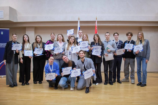 photo_5384337471359279335_y