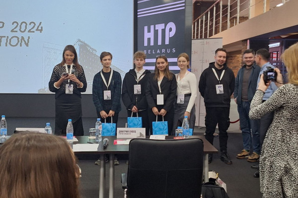 photo_5395558356887922074_y