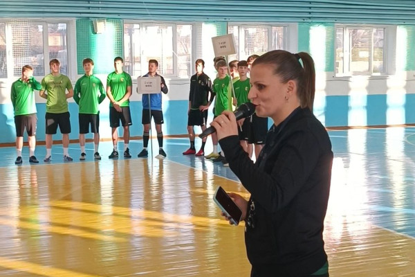 photo_5406665455847989372_y