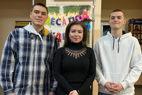 photo_5409291394557799356_y