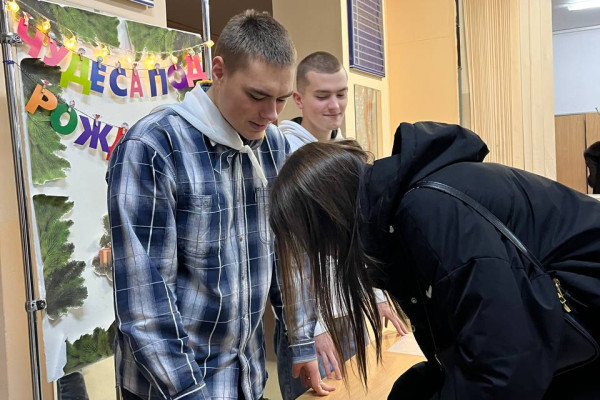 photo_5409291394557799360_y