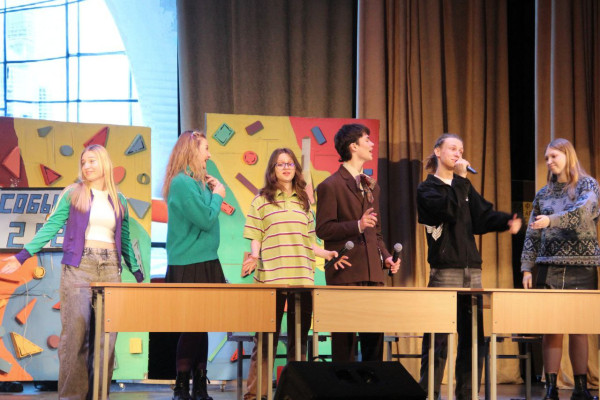 photo_5411608585248567174_y