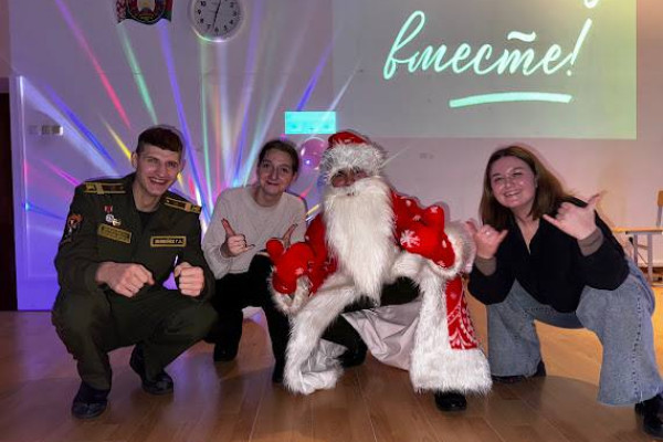 photo_5416029648489409972_x