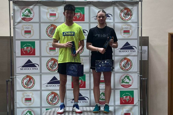 photo_5418073391497342531_y