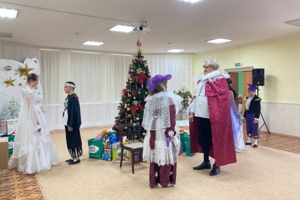 photo_5438643080799577211_y