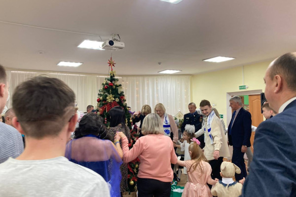 photo_5438643080799577212_y