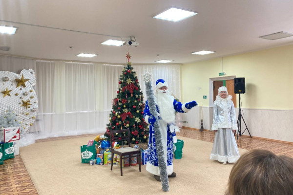 photo_5438643080799577222_y