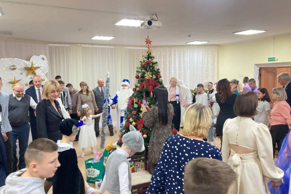 photo_5438643080799577224_y