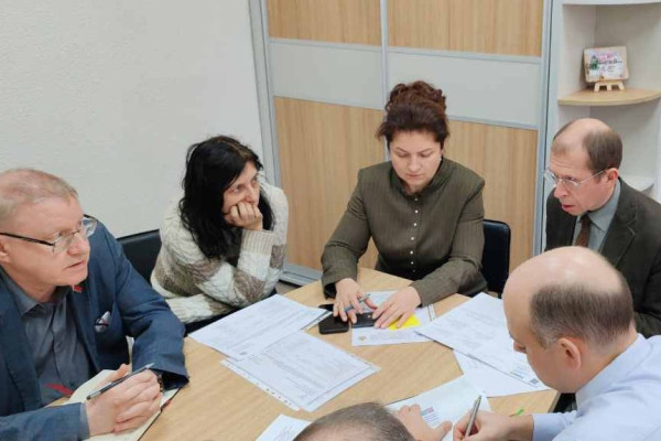 photo_5445061372552537941_y